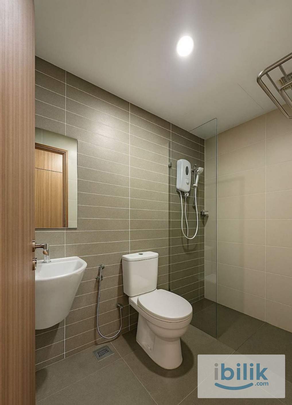 studio fully furnished - Image 5