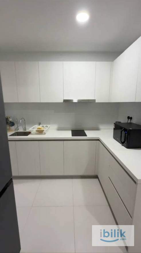 Master room for rent @Arunya Residences - Image 5