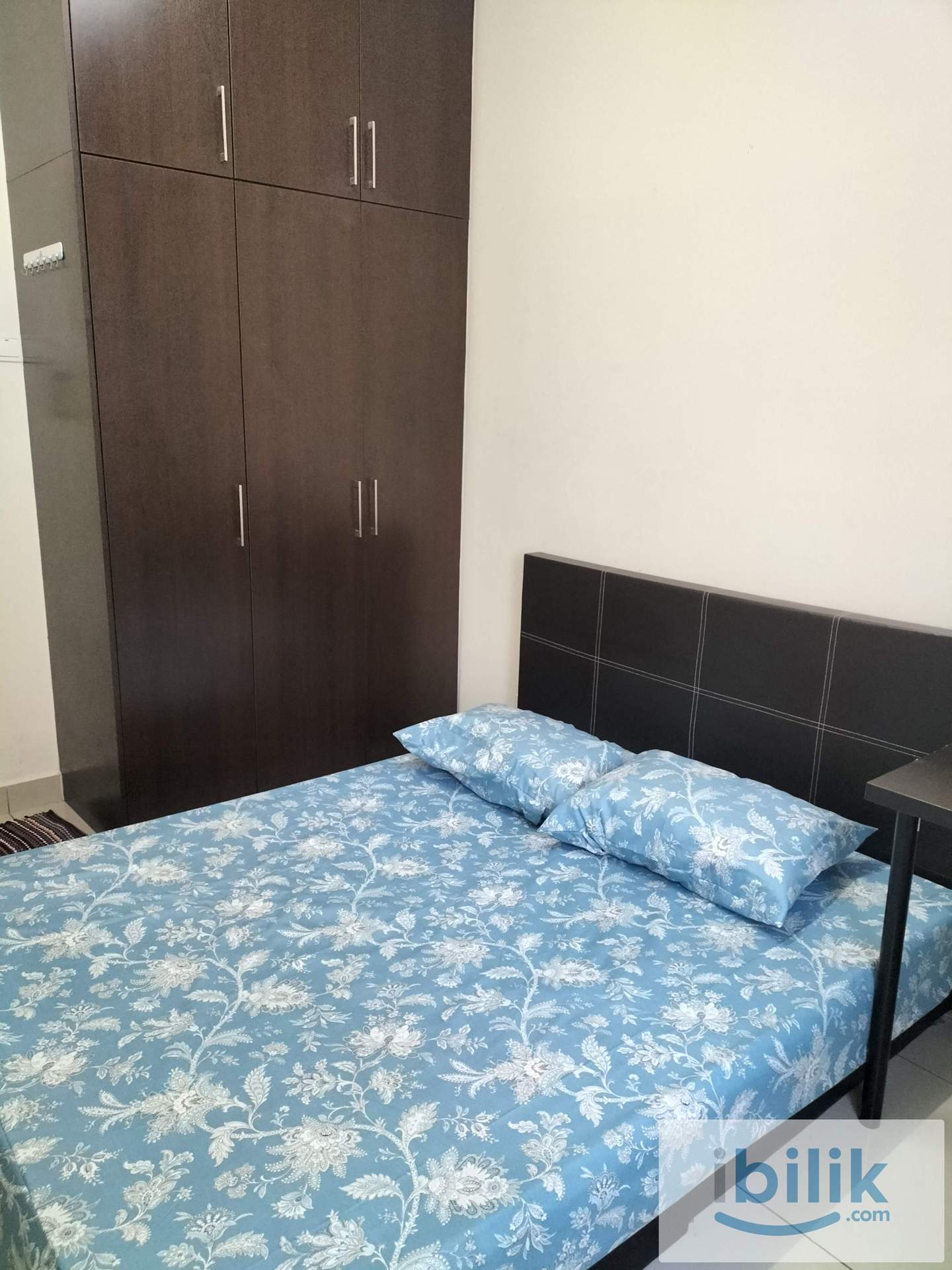 Middle room with nice view and near LRT at Oug Parklane @ Midvalley  - Image 2