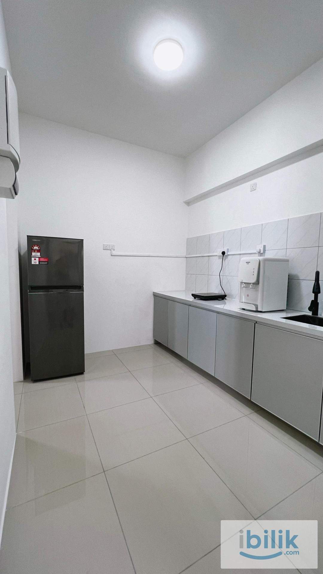 Master room for rental - Image 5
