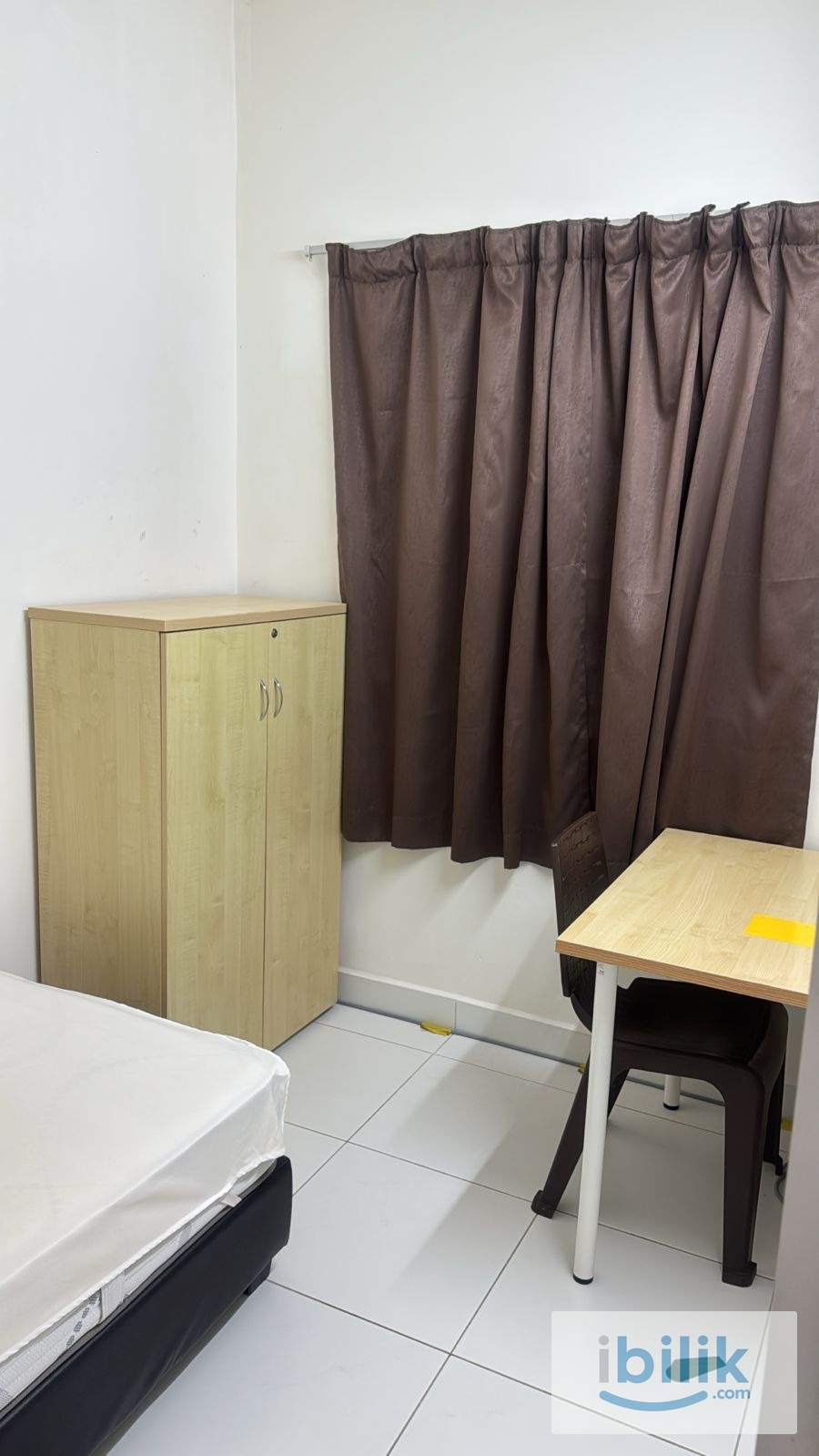 Small room at Elit Heights, Bayan Baru - Image 2