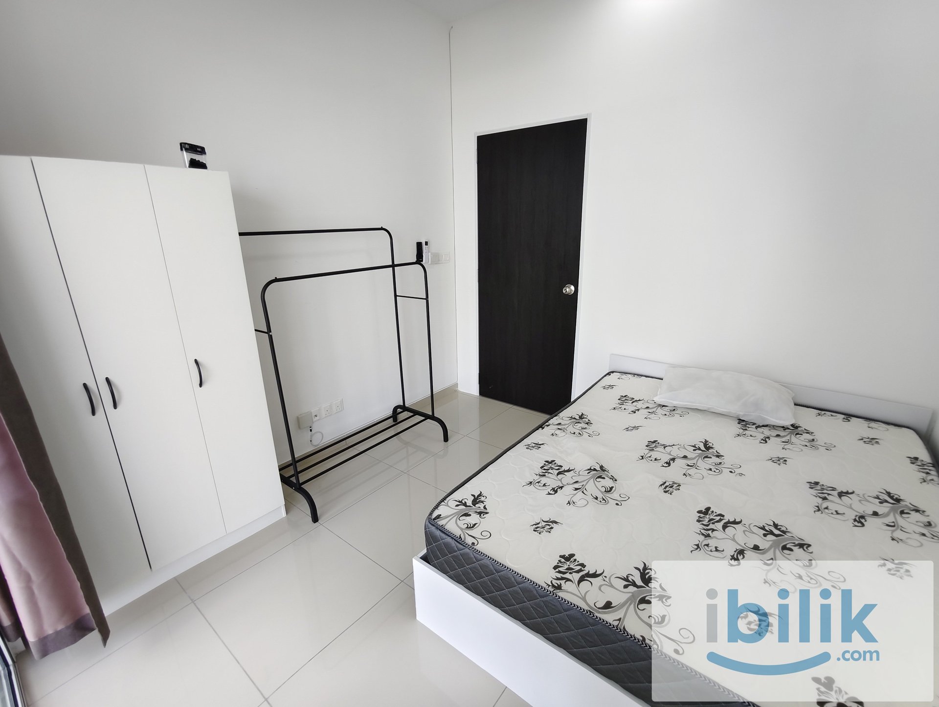 Medium Room Havana Residence Bayan Lepas - Image 1