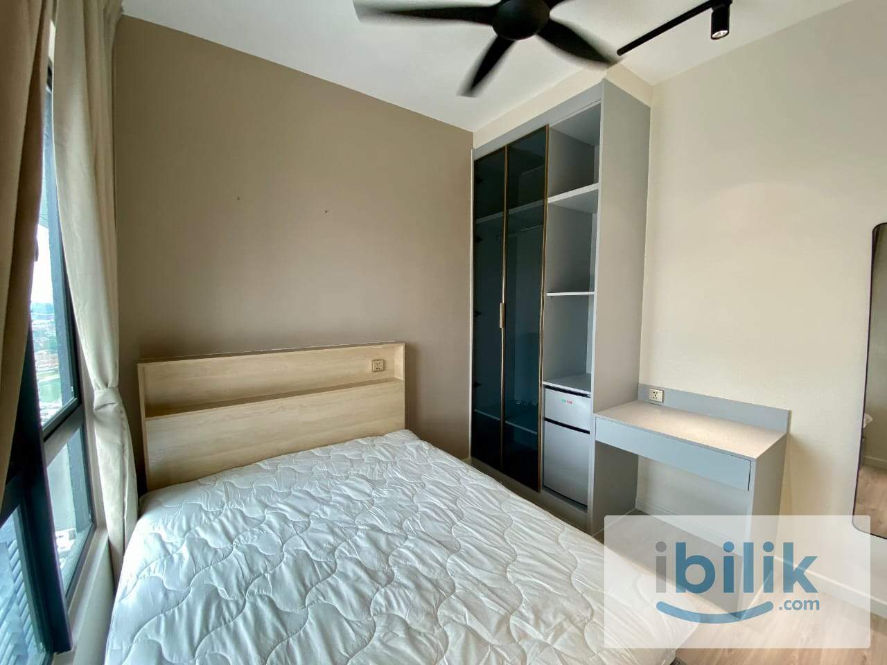 middle room meta residence seri kembangan - Image 1