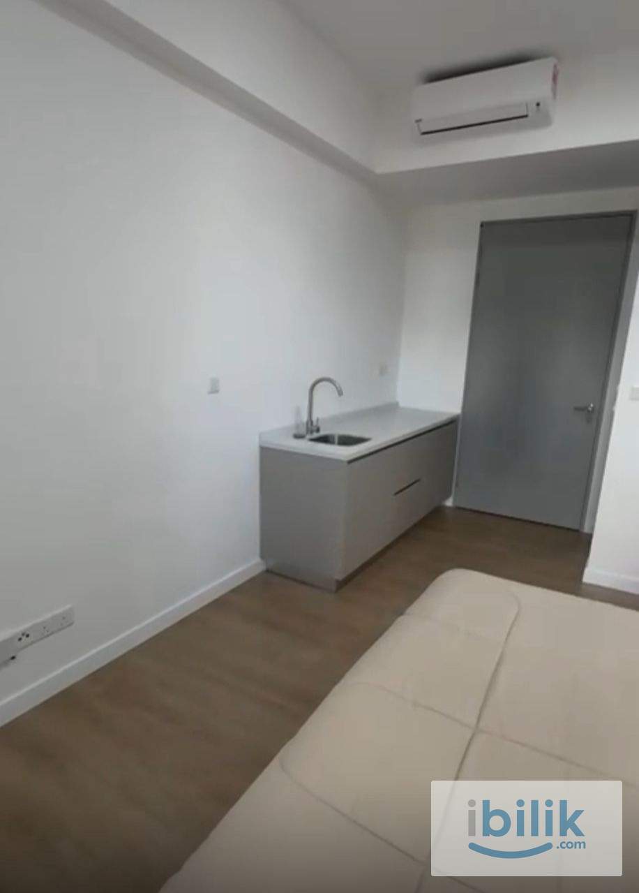 studio - Image 2