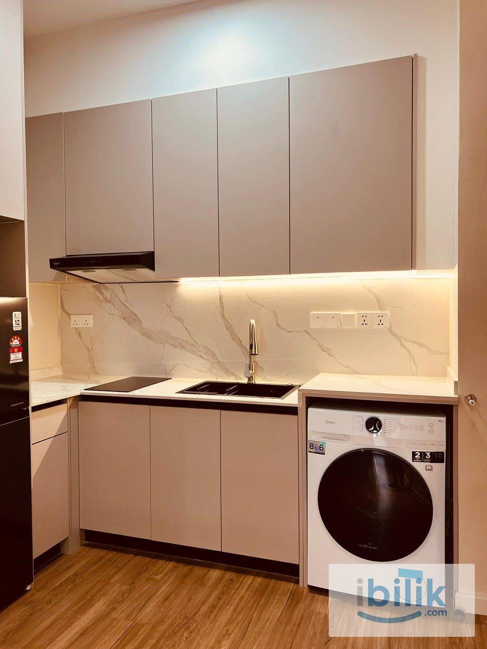 Cozy studio unit at town. link Sunway velocity mall and walk distance to lrt mrt maluri station - Image 2