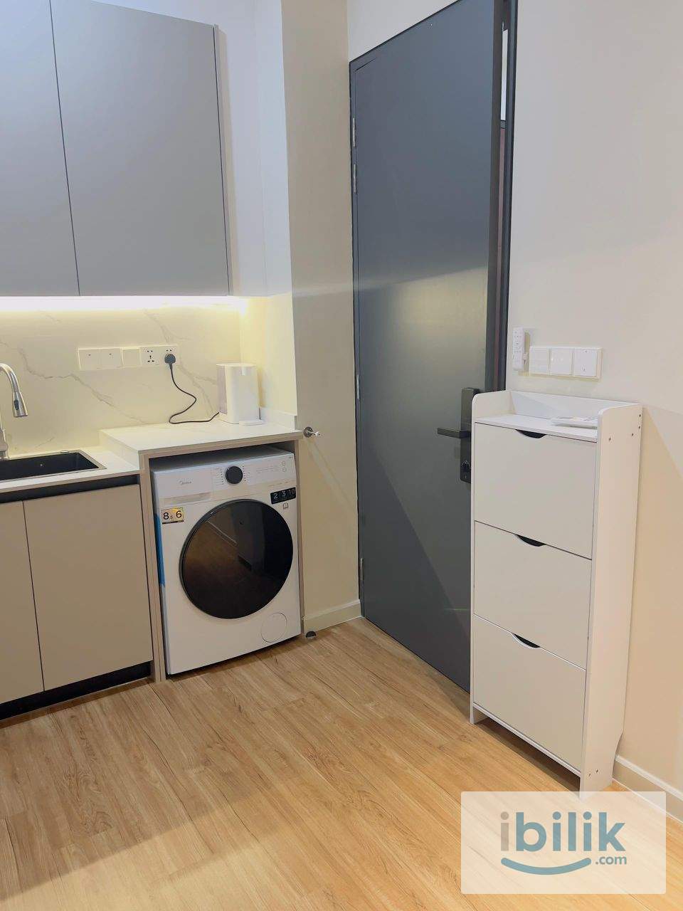 Cozy studio unit at town. link Sunway velocity mall and walk distance to lrt mrt maluri station - Image 3