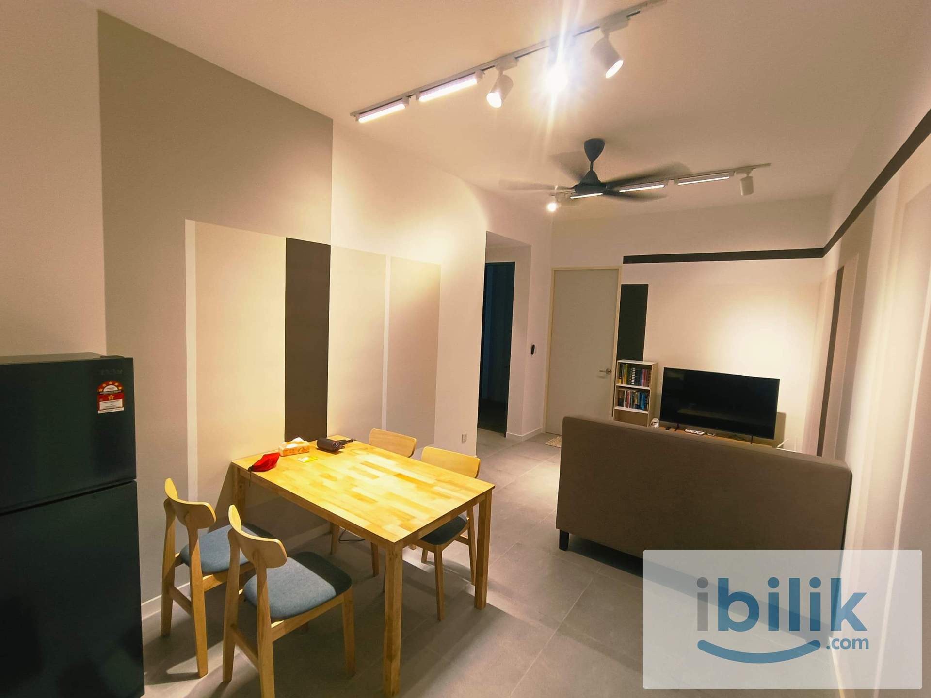 Jrk convena middle room available ,walking distance to lrt muhibbah ,apu & imu students - Image 4