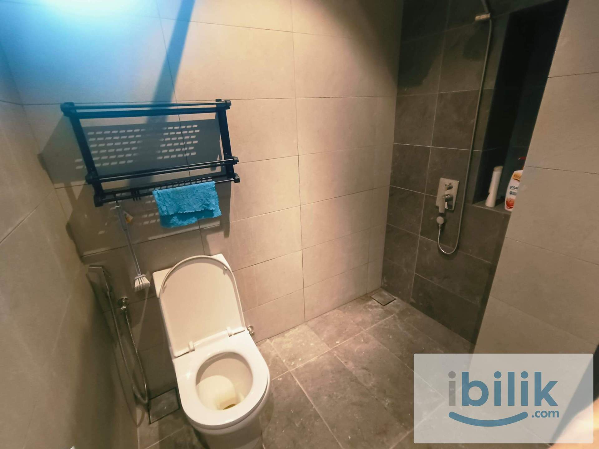 Jrk convena middle room available ,walking distance to lrt muhibbah ,apu & imu students - Image 7