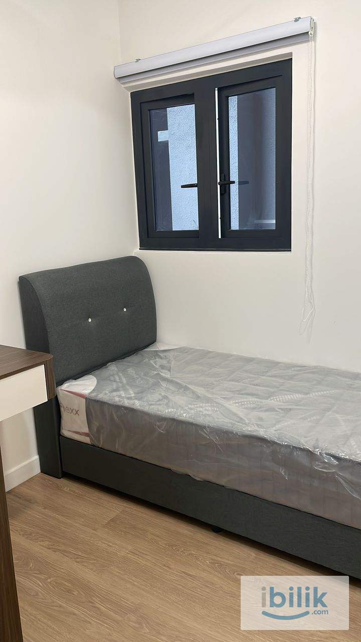 skyline cozy master room fully furnished ready to rent ,walking distance to lrt pudu - Image 2