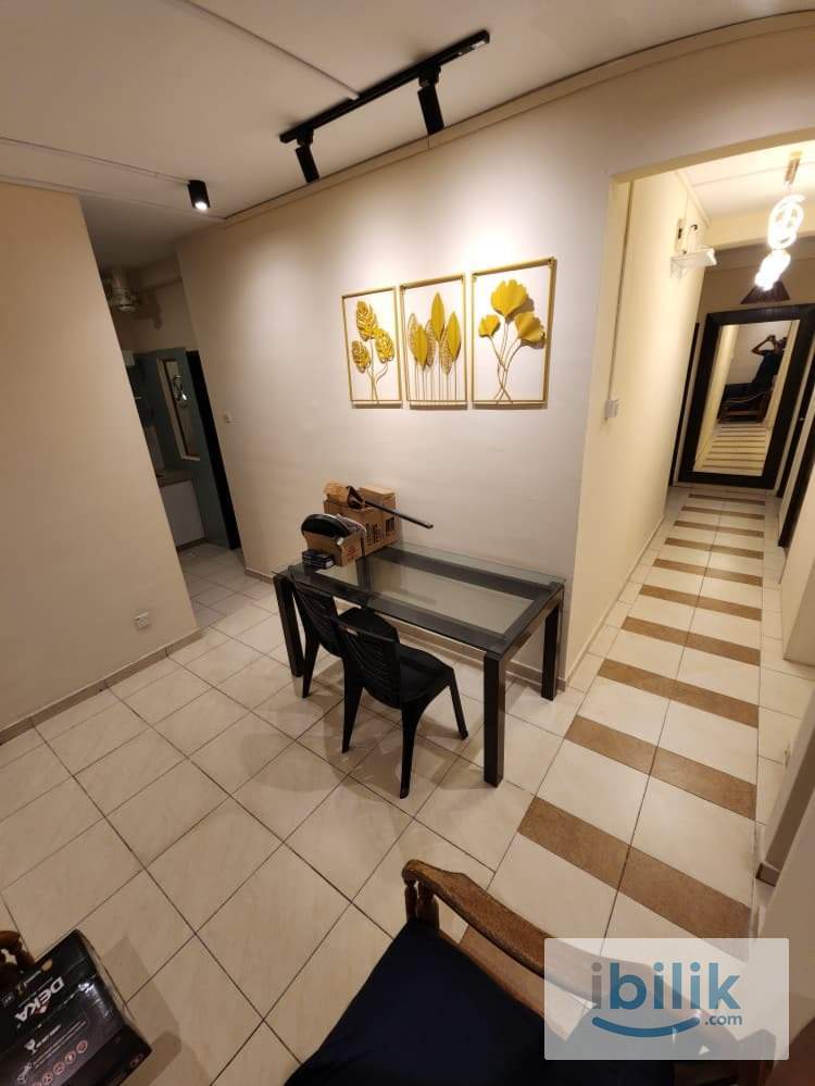 ✨ Female Room | Service Residence, Subang Jaya ✨ | Direct Access to LRT | All Utilities Covered | Fully Furnished - Image 8