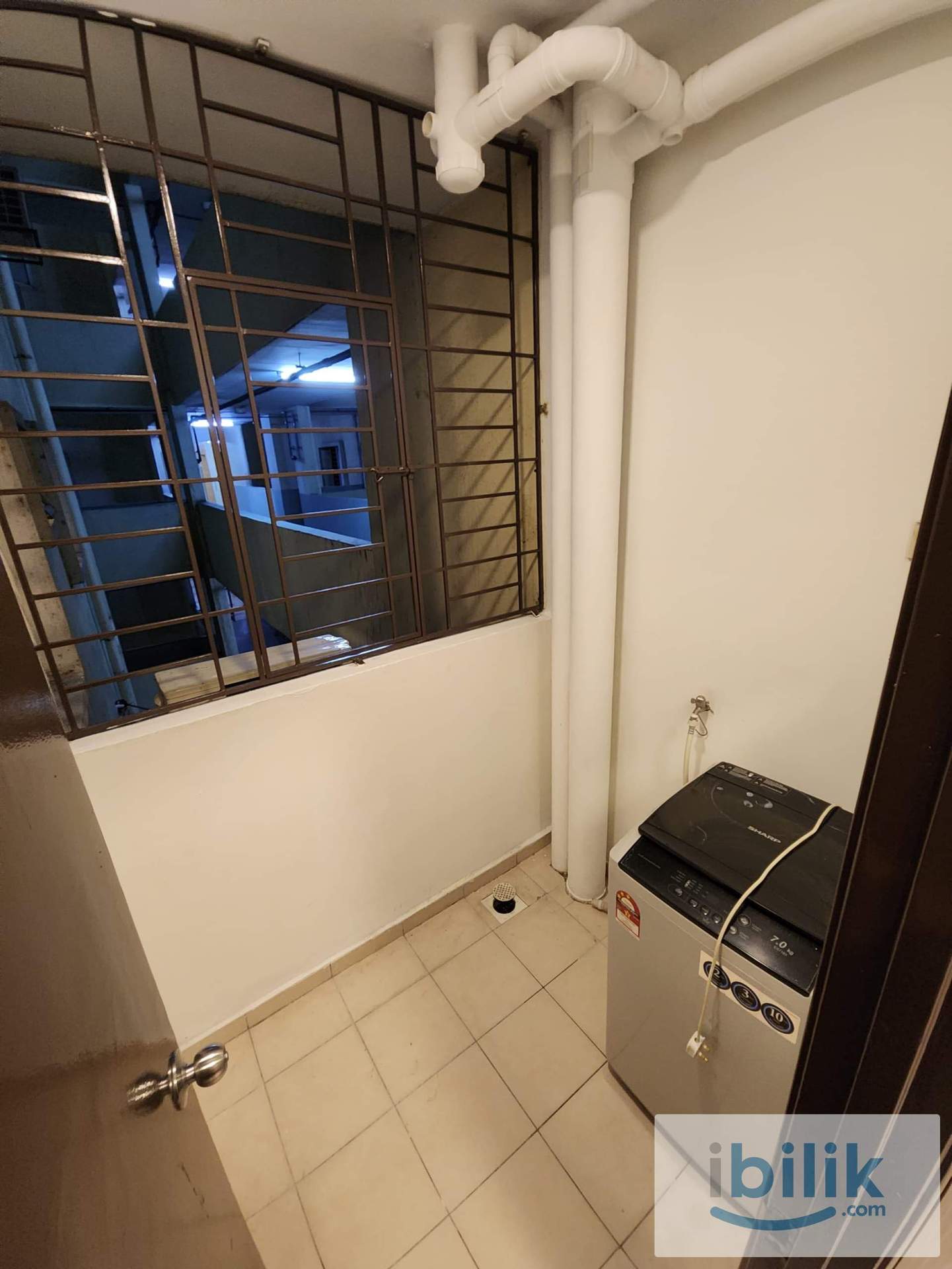 Direct Access to LRT | All Utilities Covered | Fully Furnished  - Image 7