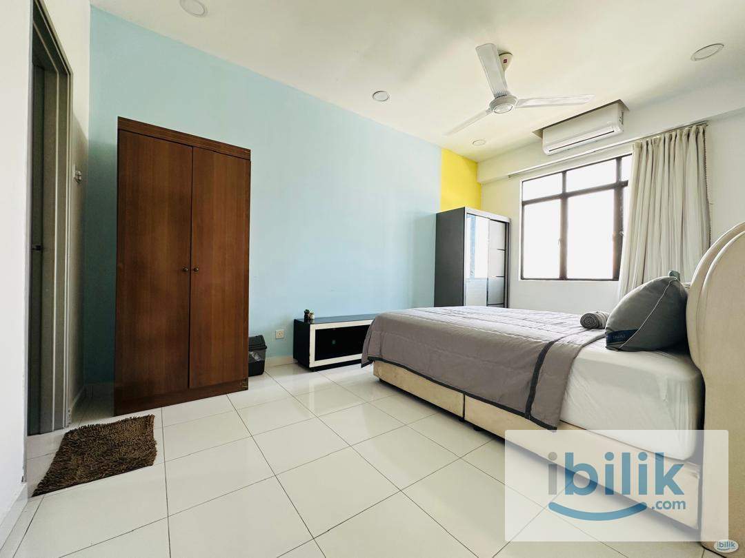 Bus to MRT One South, Master Room, Private Bath, Serdang Jaya - Image 1
