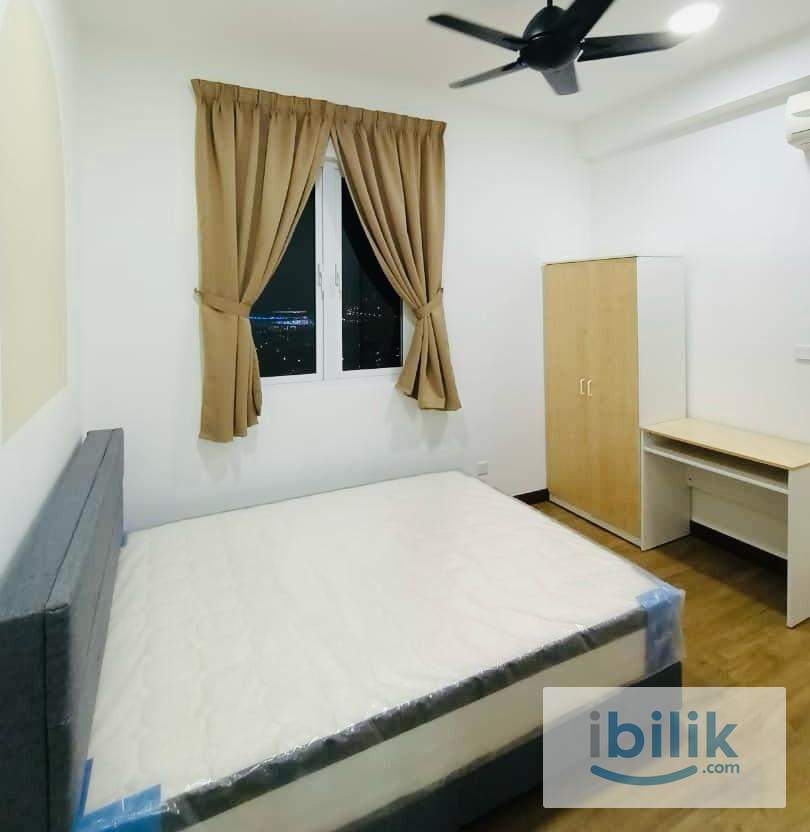Condo: Drive to Work I Room at Bukit Serdang - Image 1