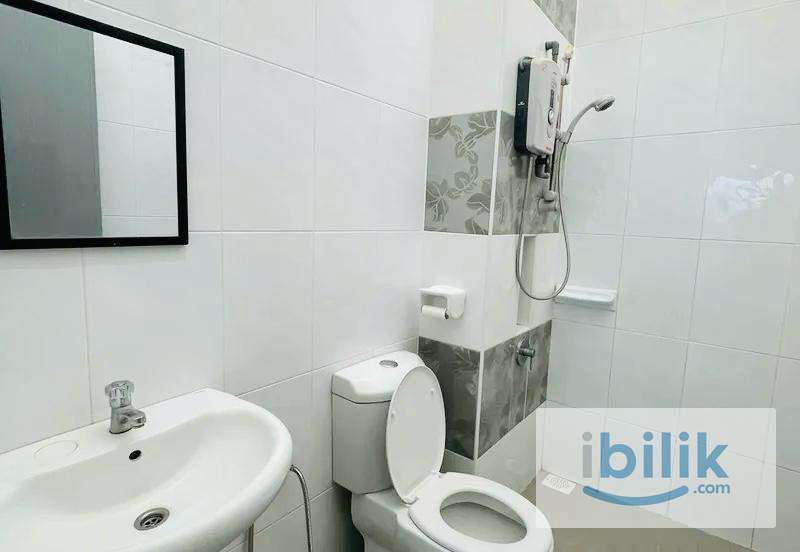 Master Room Condo. Own Bath, Drive Car - Image 4