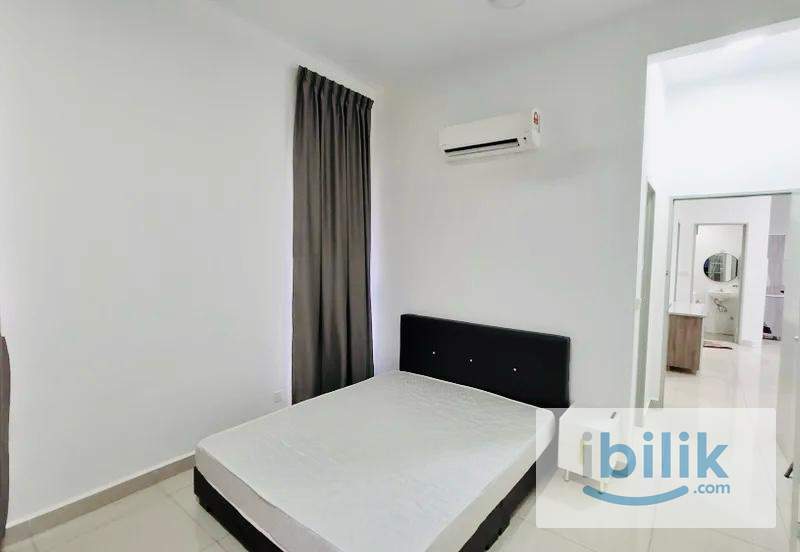 Condo. Bus to MRT Equine Park. Springville - Image 1