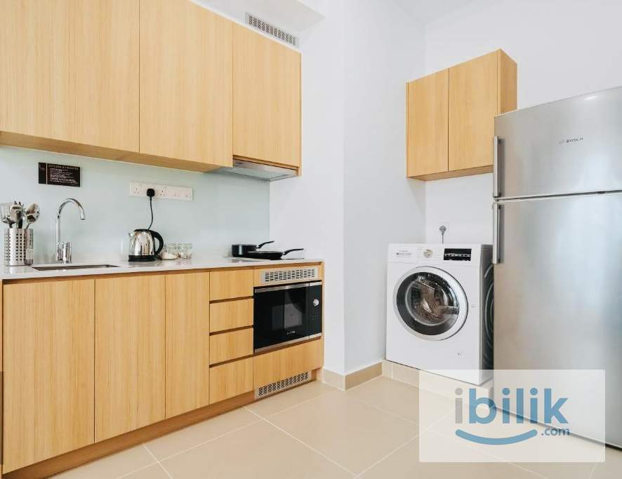 Olive Hill: Condo A/C Room, Car Driving at Bukit Serdang, Seri Kembangan - Image 3