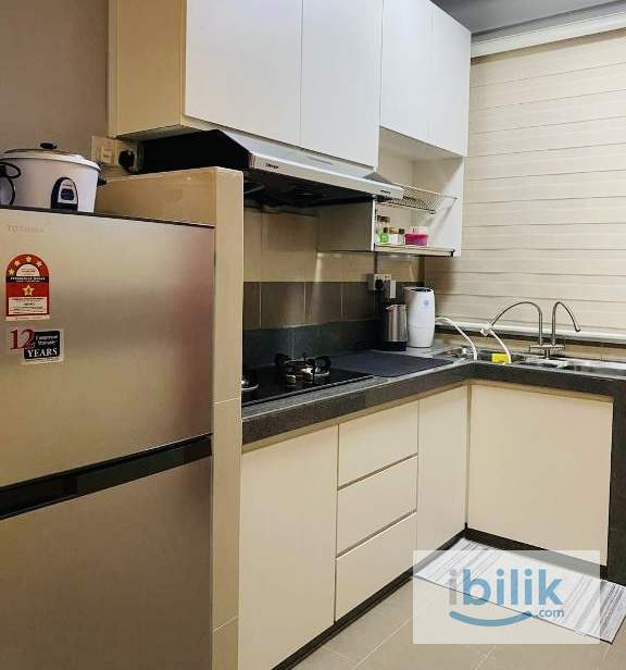 Condo. Middle Room, Drive to Work at Taman Serdang Sejati 2, Seri Kembangan - Image 3