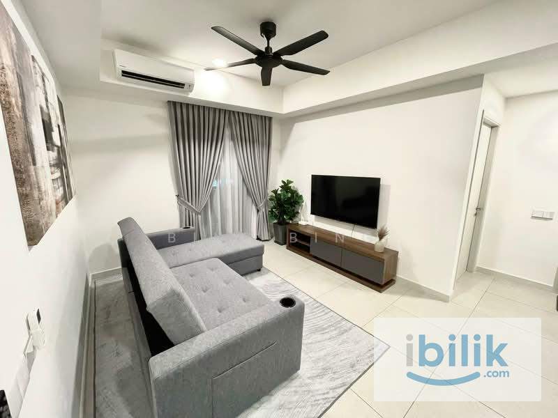Condo - Drive to Work. Middle Room at Mines Resort City, Seri Kembangan - Image 2