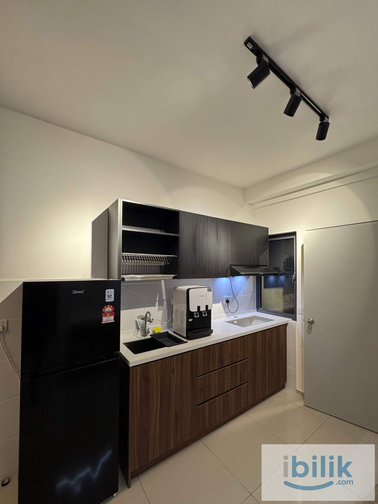 Near MRT Putrajaya Line! Middle Room - Image 1