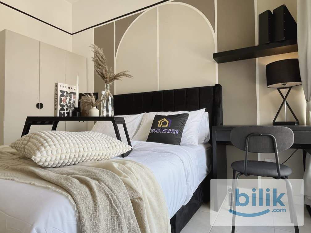 Middle Room | Meta Residence| 300 metres to MRT Putra Permai - Image 3