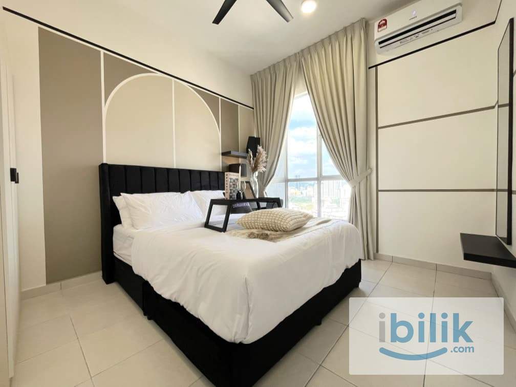 Middle Room | Meta Residence| 300 metres to MRT Putra Permai - Image 4