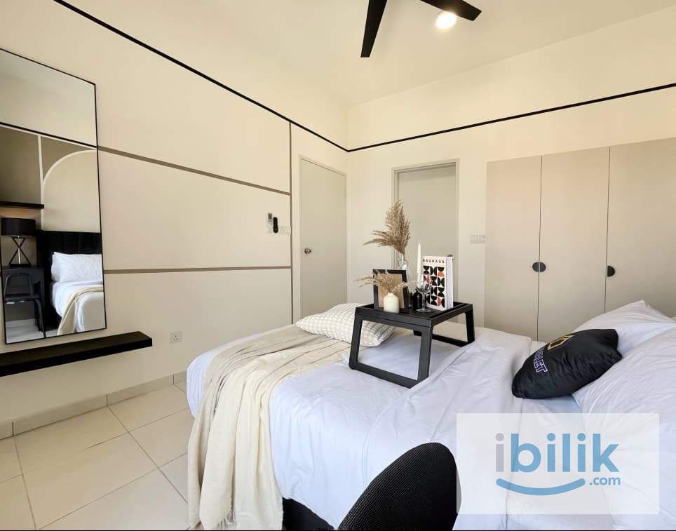 Middle Room | Meta Residence| 300 metres to MRT Putra Permai - Image 5