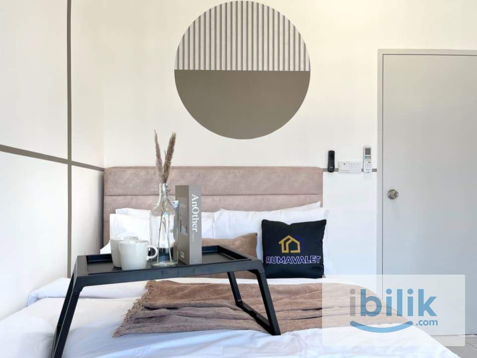 Middle Room | Meta Residence| 300 metres to MRT Putra Permai - Image 1