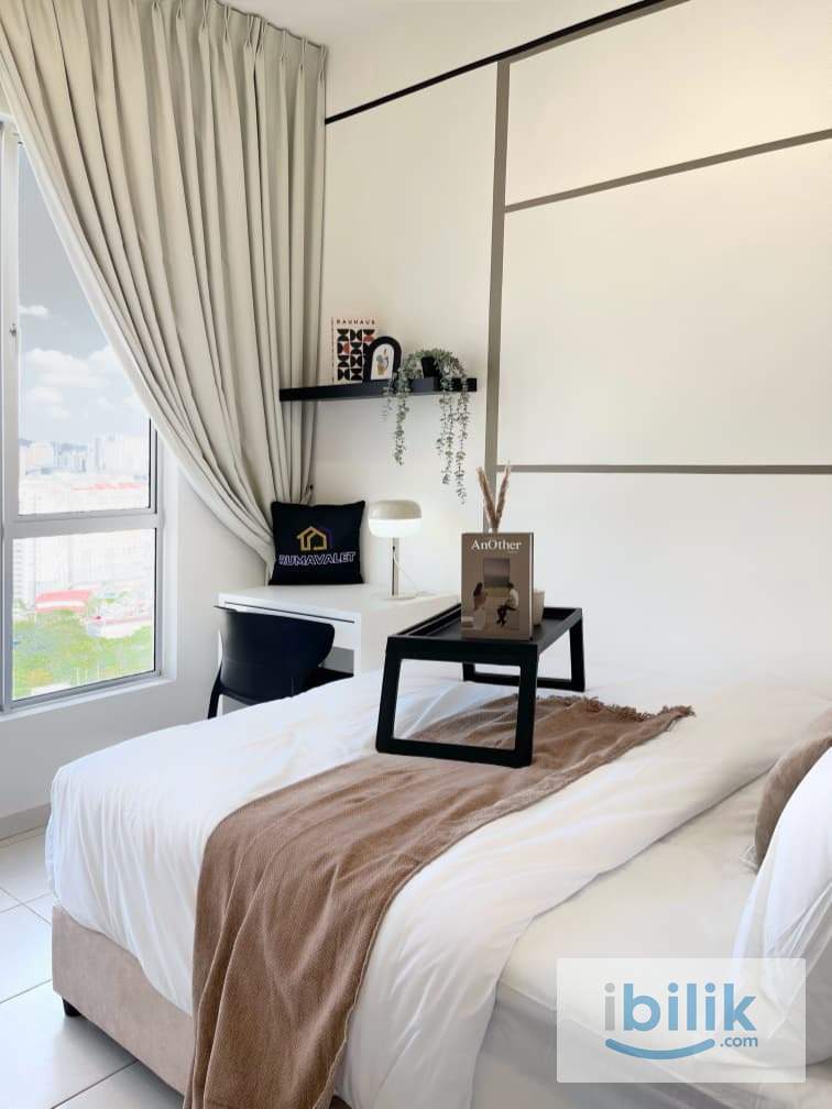 Middle Room | Meta Residence| 300 metres to MRT Putra Permai - Image 3