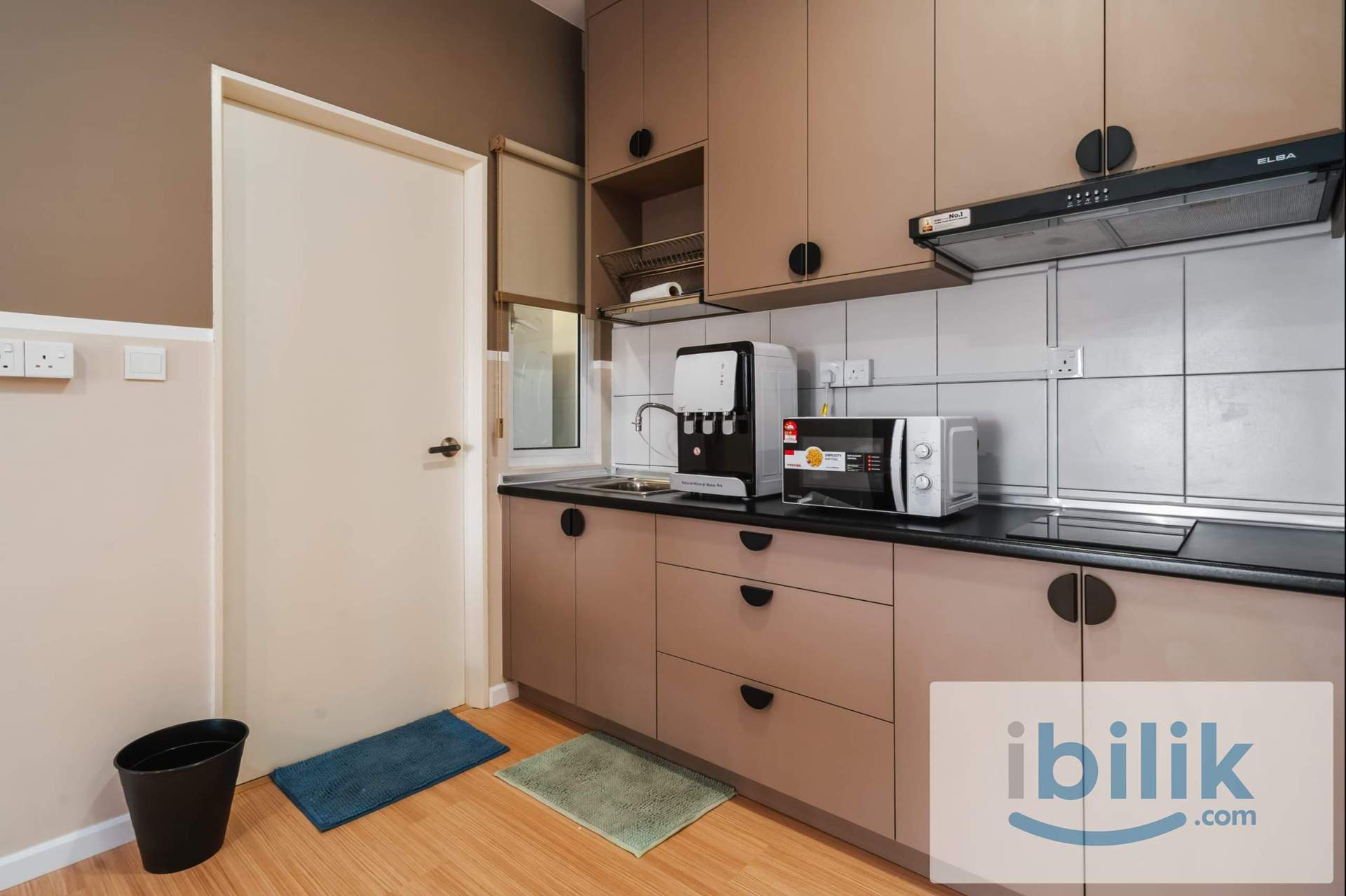 Middle Room | Meta Residence| 300 metres to MRT Putra Permai - Image 4