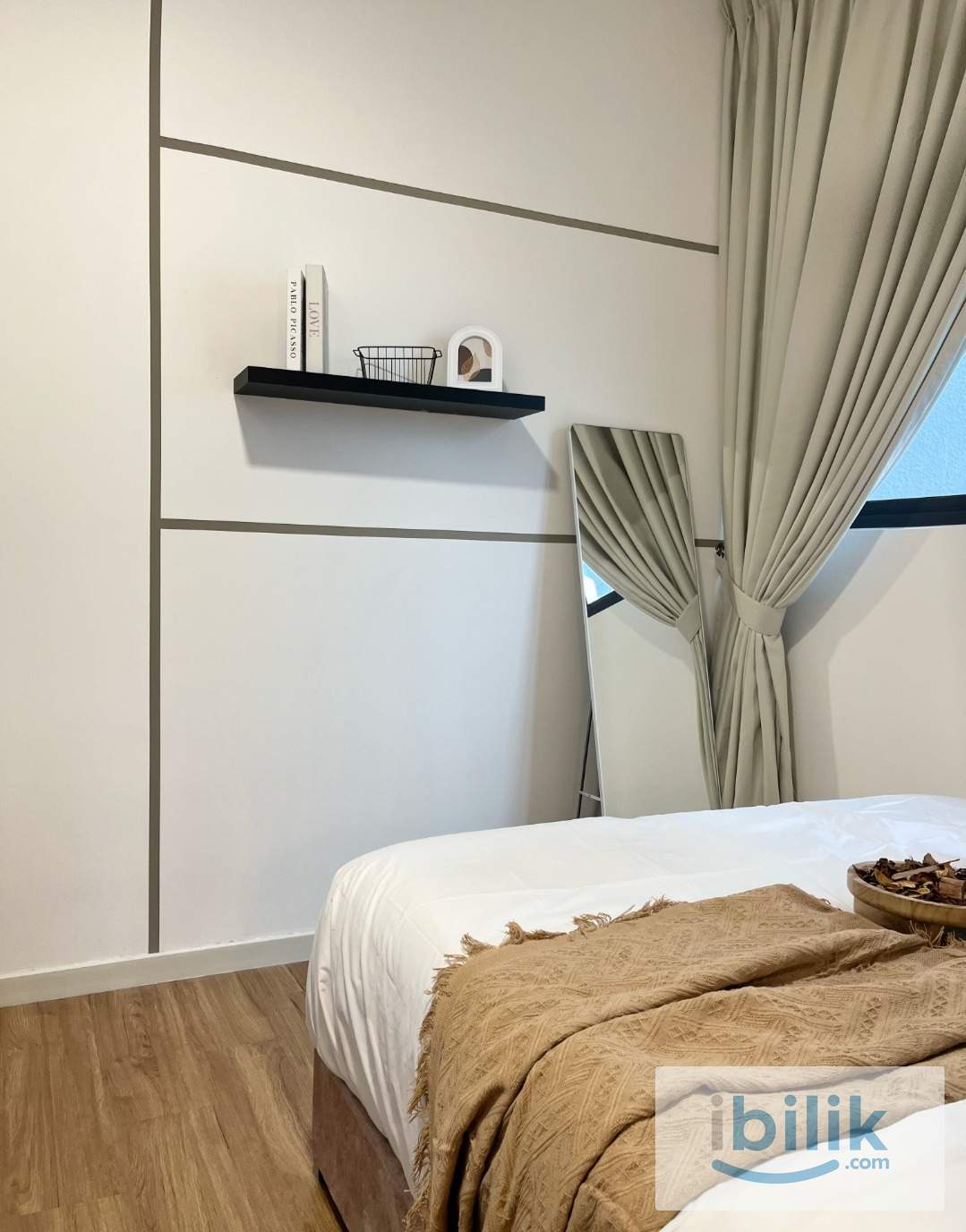 Middle Room | Meta Residence| 300 metres to MRT Putra Permai - Image 3