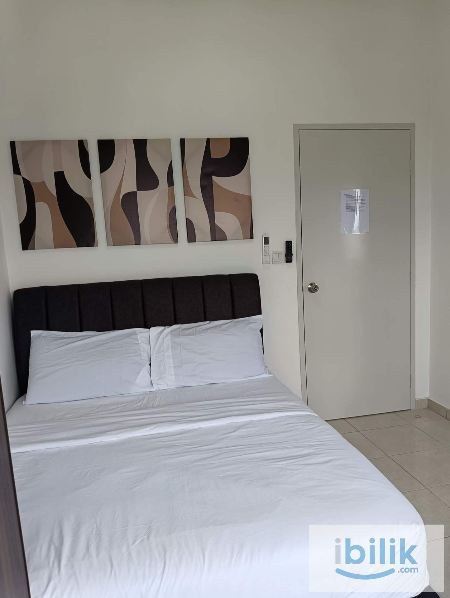 Middle Room | Meta Residence| 300 metres to MRT Putra Permai - Image 1