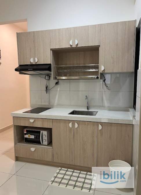 Middle Room | Meta Residence| 300 metres to MRT Putra Permai - Image 7