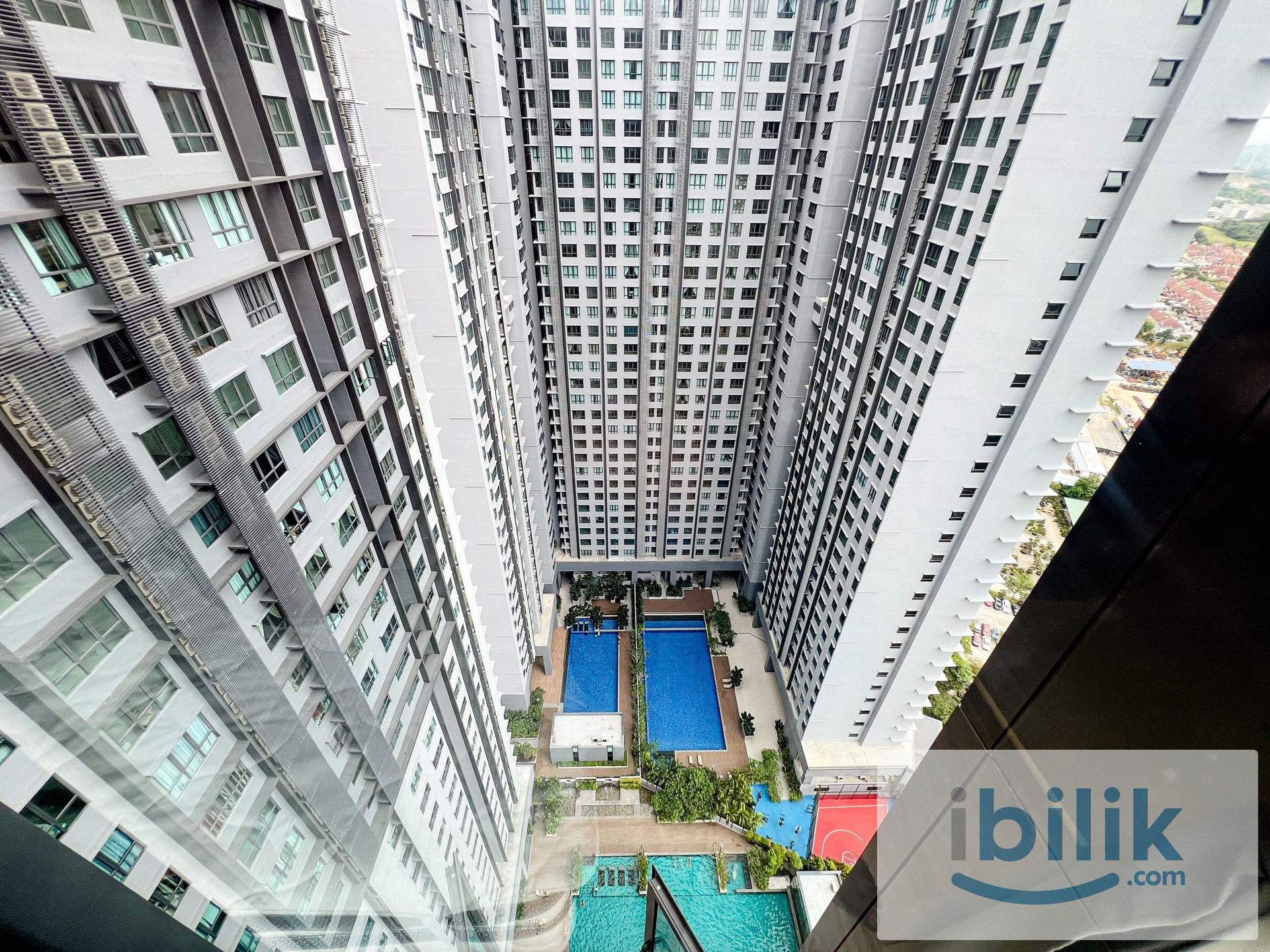 Premium Medium Room | 2 Min to MRT Putra Permai - Image 10
