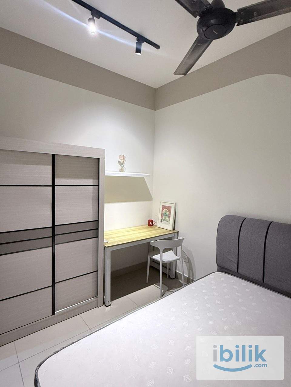 Single Room - Image 1