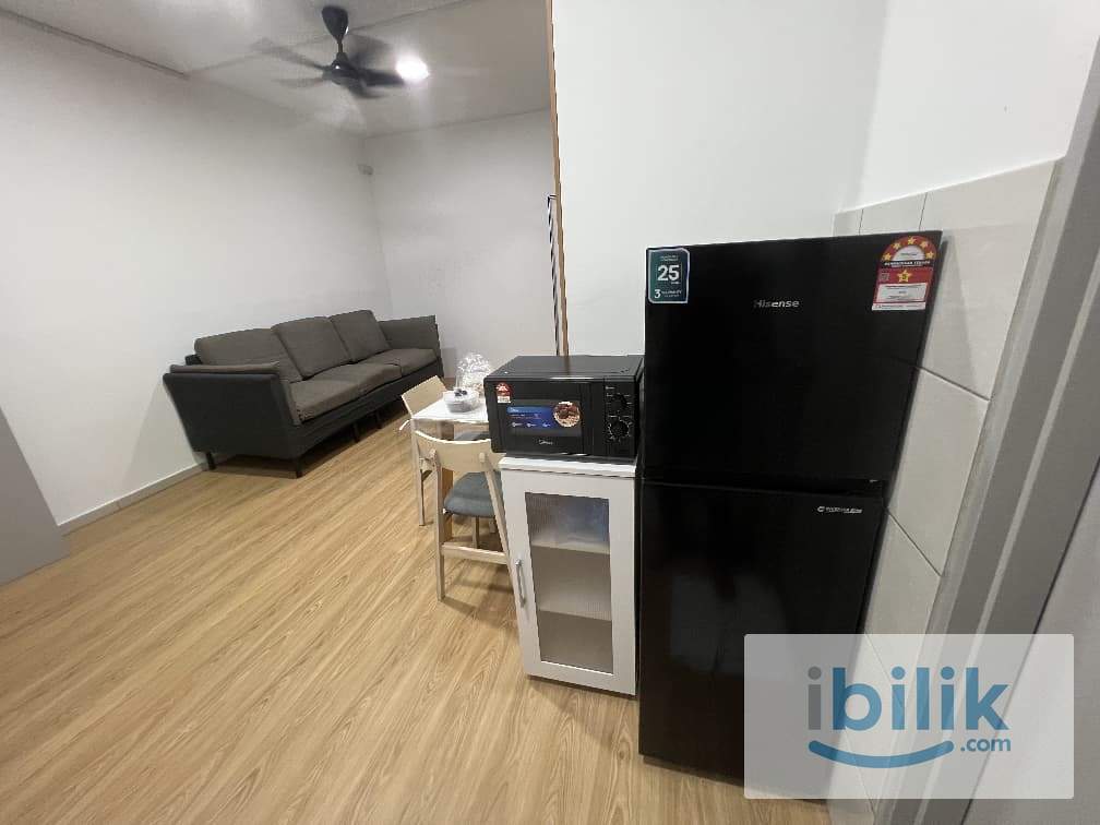 Balcony Room - Near LRT Salak Selatan - Image 7