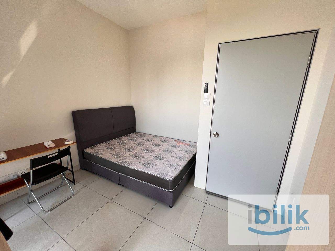Middle Room at Millerz Square, Old Klang Road - Image 2