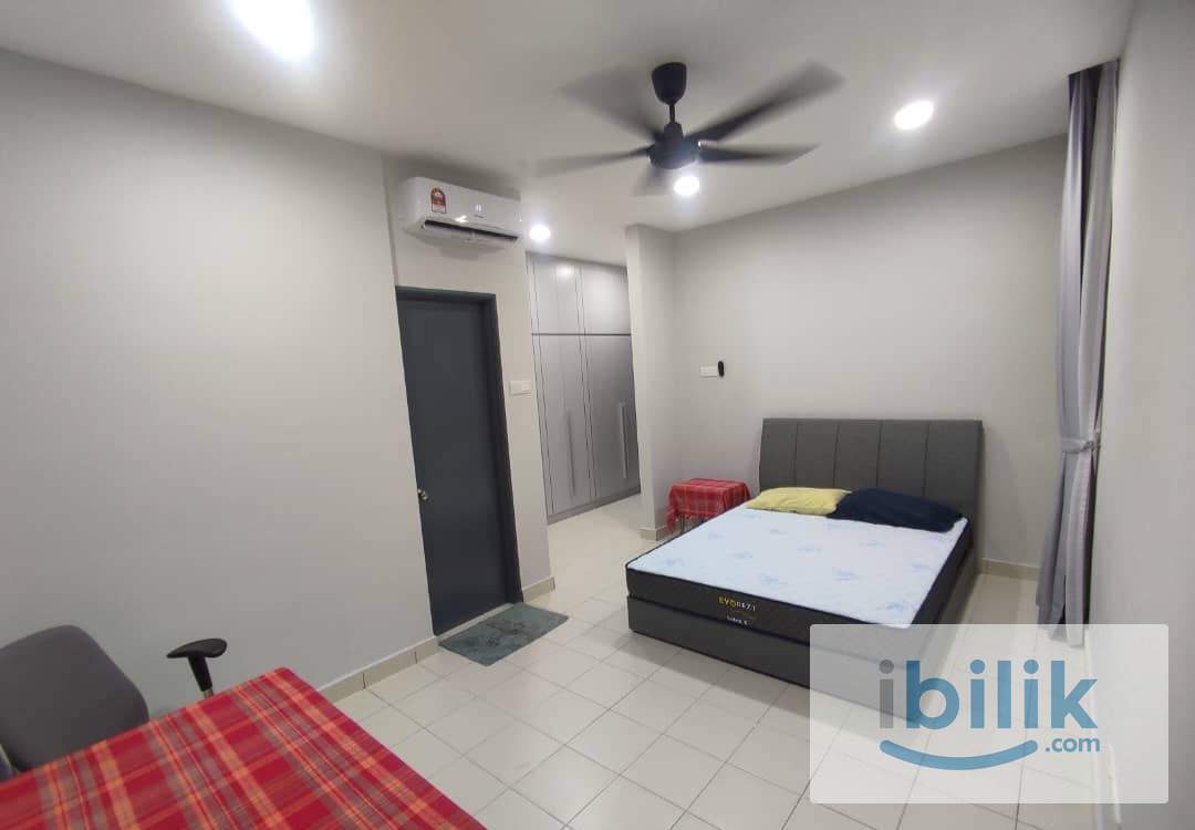 Akasia Condominium @ Bukit Jalil (female unit) - Image 1