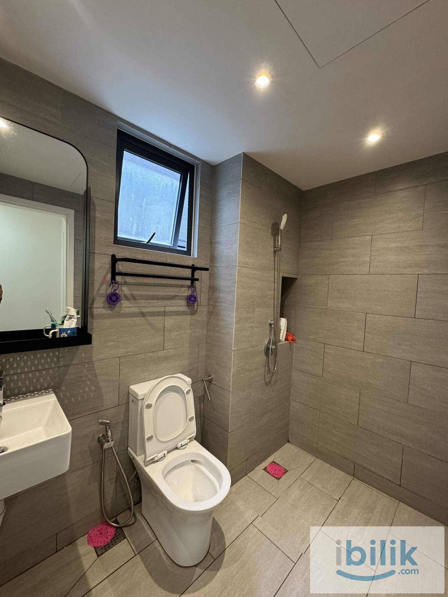 D'Ivo Residence | Middle Room | Ready Move In - Image 6