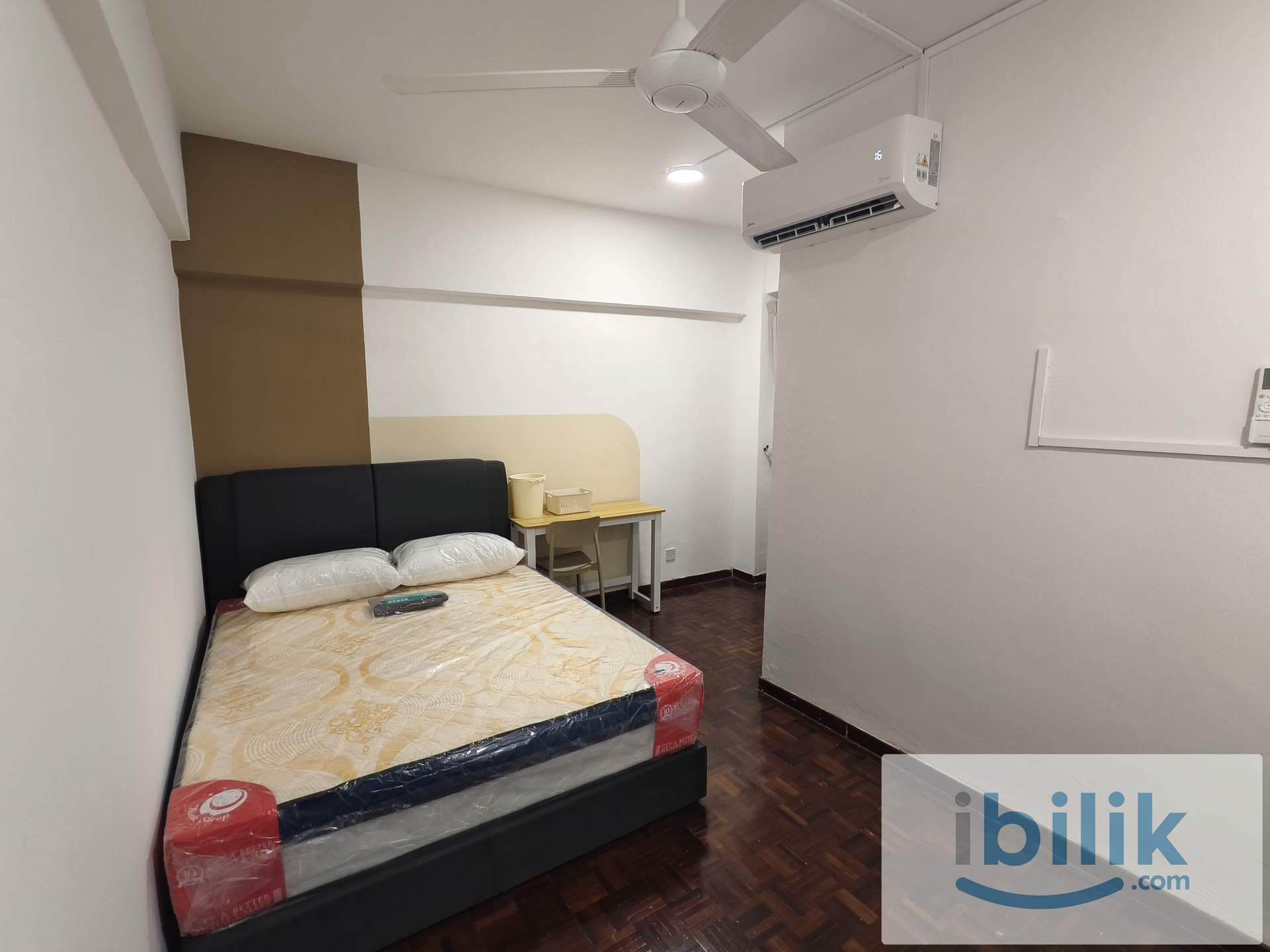 SHANG VILLA Middle Room | Next to LRT - Image 2