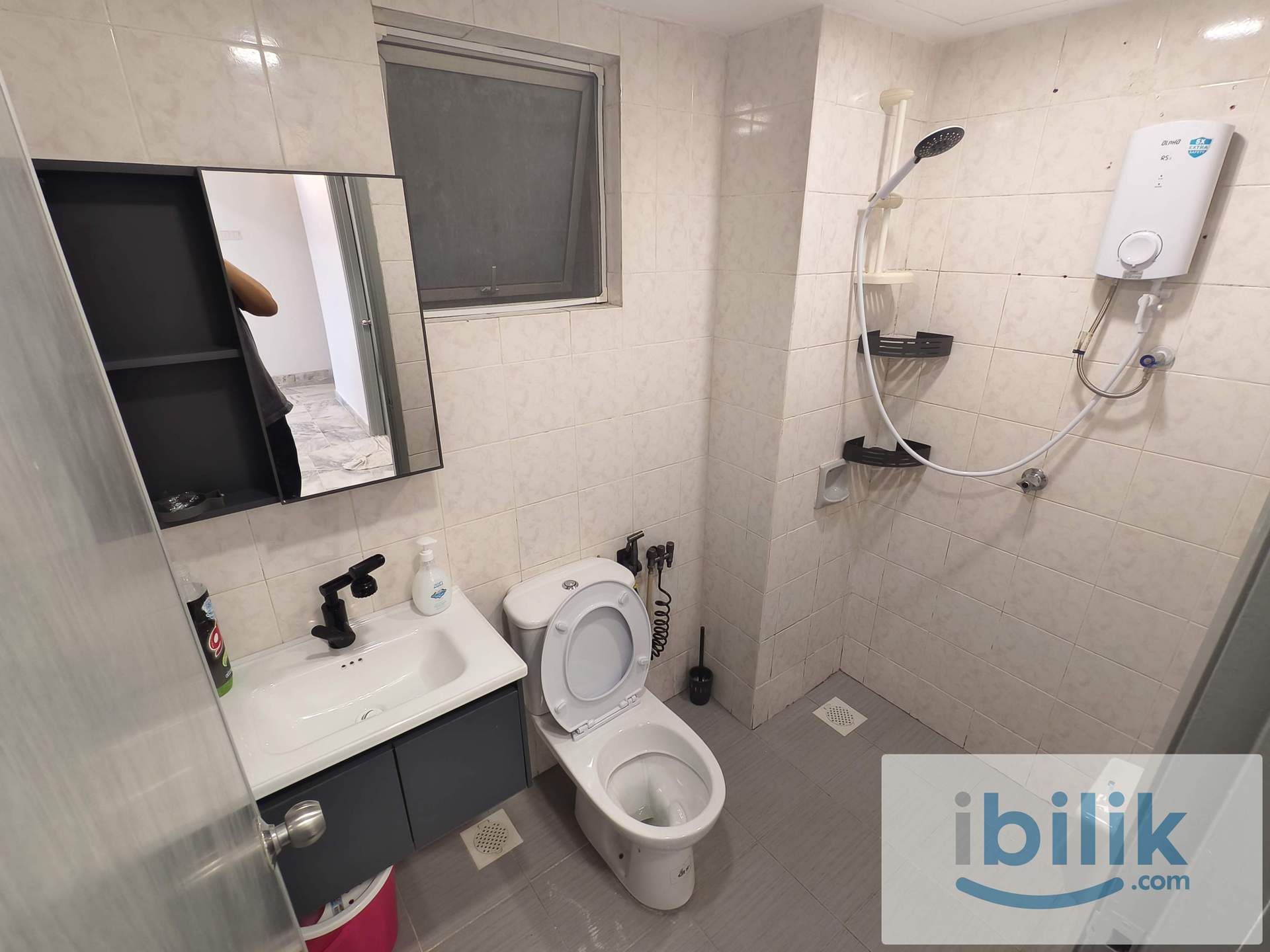 🍁 SHANG VILLA Super Single Bedroom . Fully Furnished . Ready Move In - Image 4