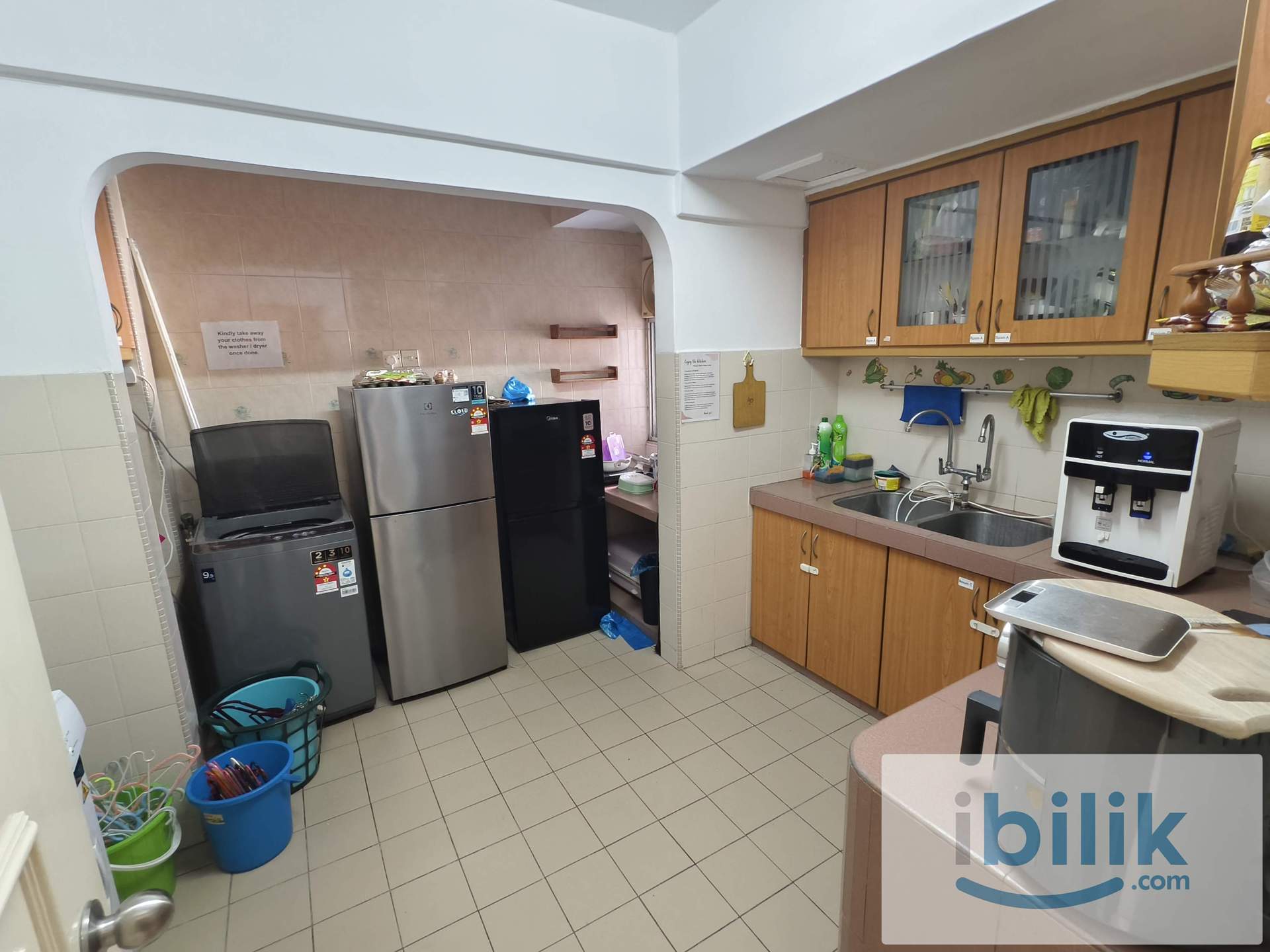 𝐃'𝐀𝐌𝐀𝐍 𝐂𝐑𝐈𝐌𝐒𝐎𝐍 Master Room . Next to LRT . Available Now - Image 5