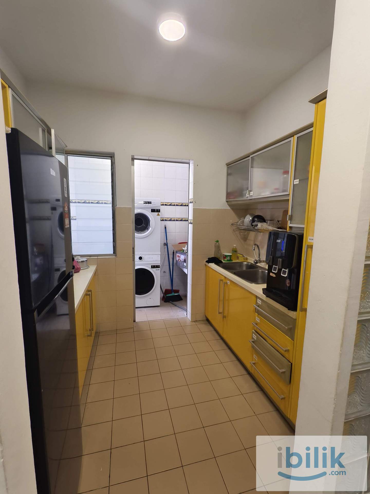 𝐃'𝐀𝐌𝐀𝐍 𝐂𝐑𝐈𝐌𝐒𝐎𝐍 Middle Room | Ready Move In - Image 3