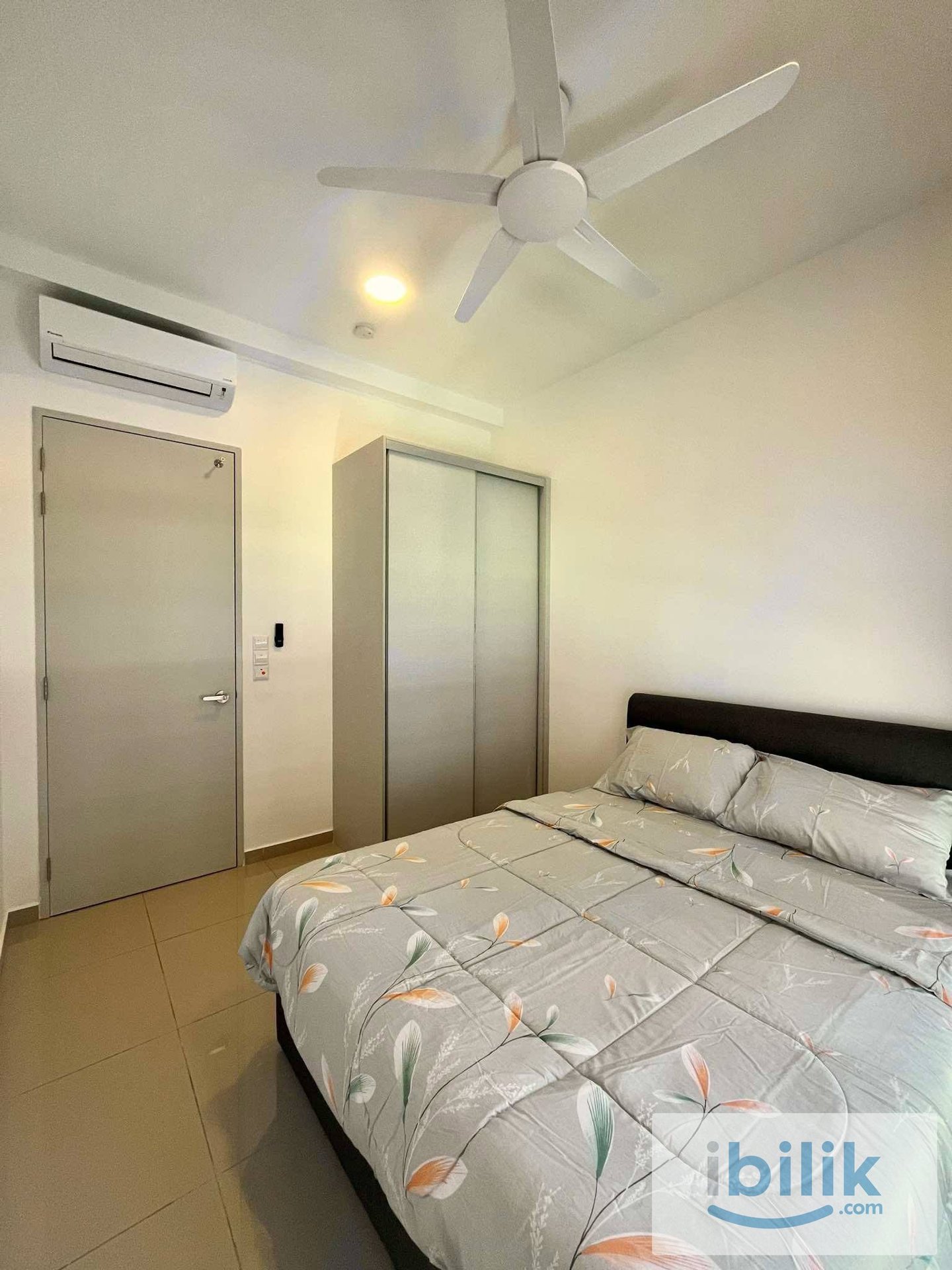 Fully Furnish Luxury Medium Room for rent at Suria Garden Puchong Utama near Lrt IOI Mall Aeon Tesco Restaurant Hospital - Image 3