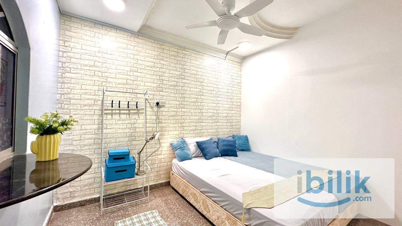 5Min to Mrt Sri Raya!!Medium/Single room for rent at Taman Putri Jaya Cheras near Restaurant Aeon Ukm Hospital  - Image 1