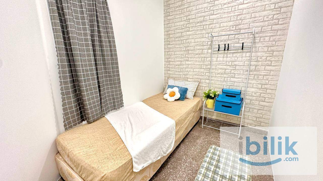 5Min to Mrt Sri Raya!!Medium/Single room for rent at Taman Putri Jaya Cheras near Restaurant Aeon Ukm Hospital  - Image 4