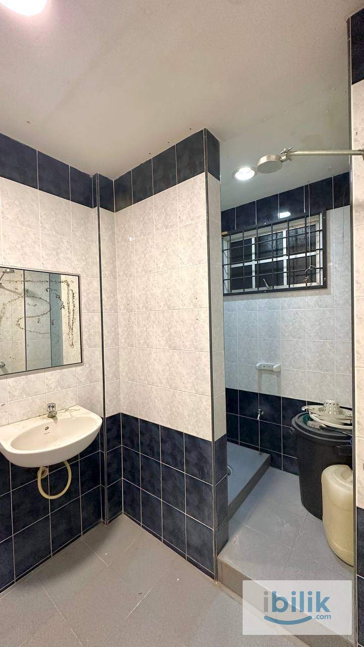 5Min to Mrt Sri Raya!!Medium/Single room for rent at Taman Putri Jaya Cheras near Restaurant Aeon Ukm Hospital  - Image 9