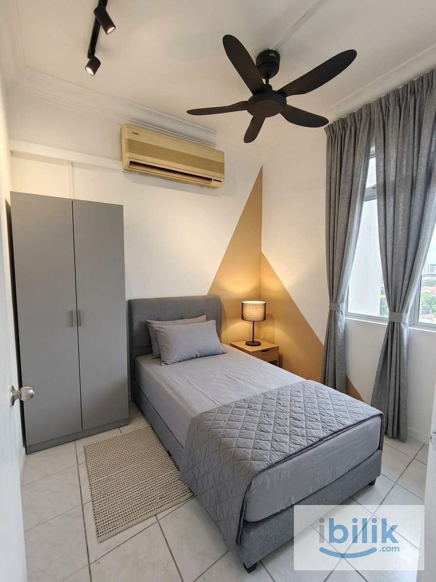 2Min Walk LRT Awan Besar!Room for rent at Bukit Oug Condominium Pavilion Bukit Jalil Restaurant Mall Hospital APU IMU - Image 8