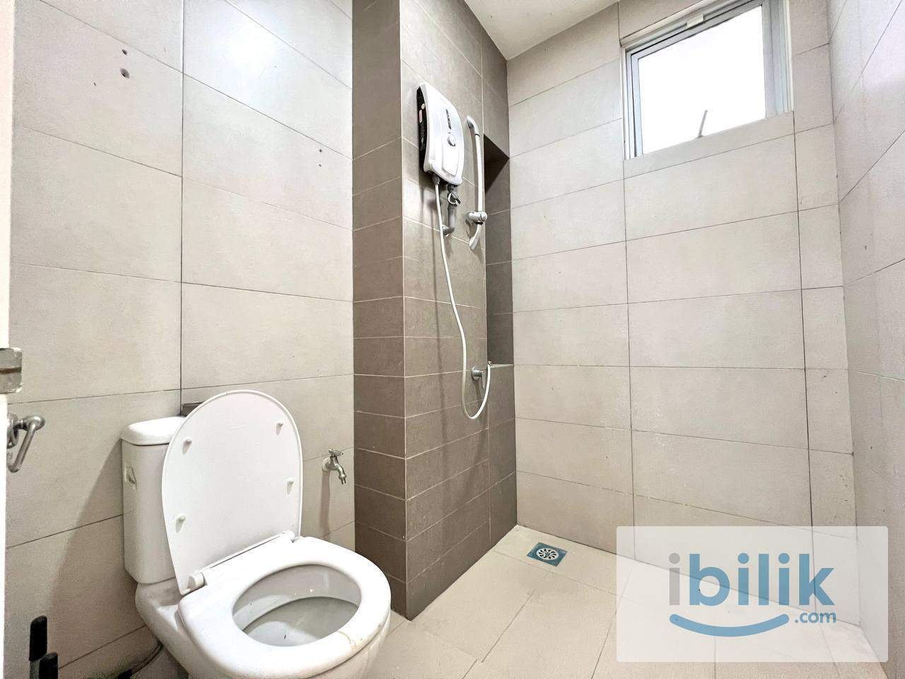Medium/Single Room for rent at Fairfield Residence Tropicana Heights near UKM Mydin Bangi Lotus Restaurant - Image 3