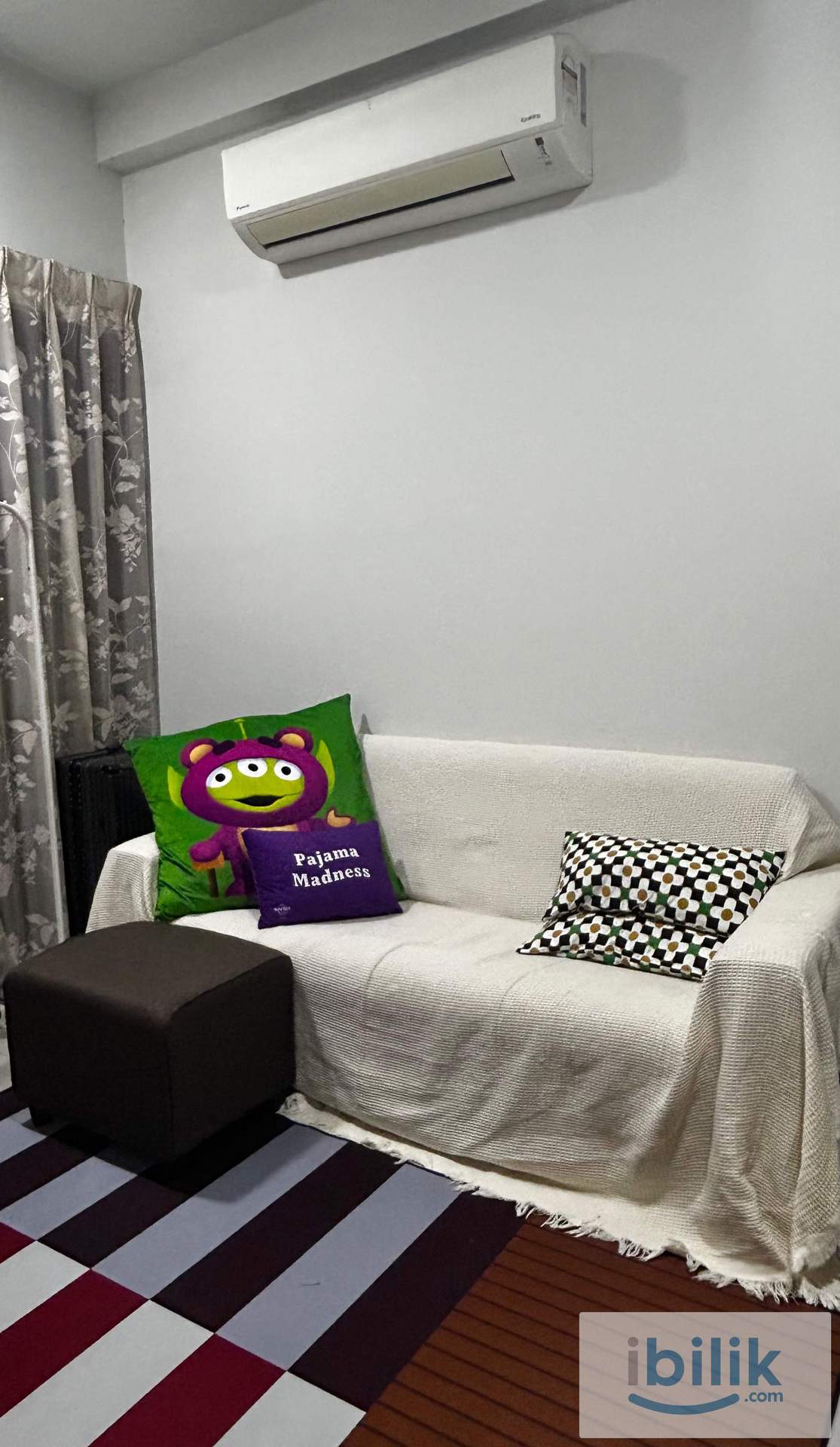 Single Room - Image 8