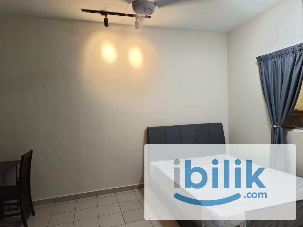 🍀NEAR LRT CASA SUBANG, USJ 1, 📍Premium ⭐️ Medium Room Fully Furnished @ NEW 10” Mattress Aircond Wardrobe  - Image 1